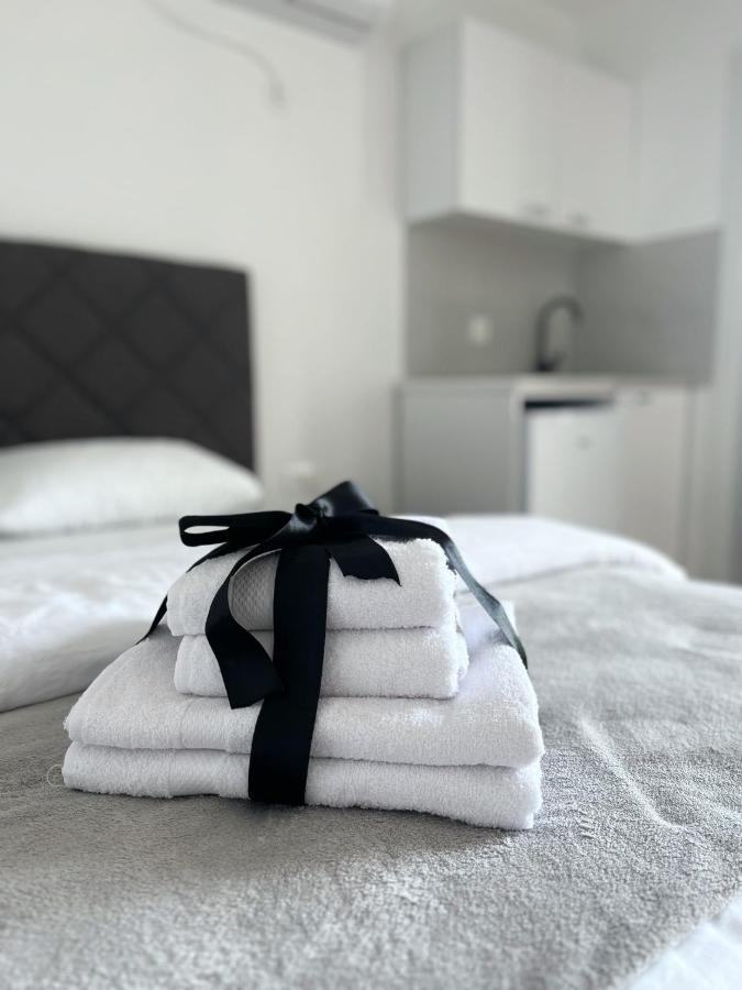 Lana Apartmani Bar Eksteriør billede