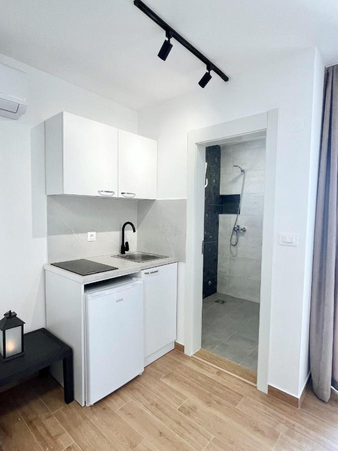 Lana Apartmani Bar Eksteriør billede