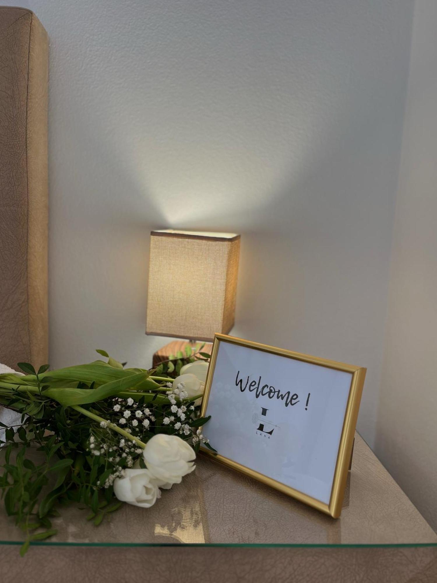 Lana Apartmani Bar Eksteriør billede